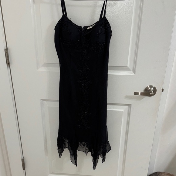 Elegant Black Beaded Dress - Picture 1 of 6